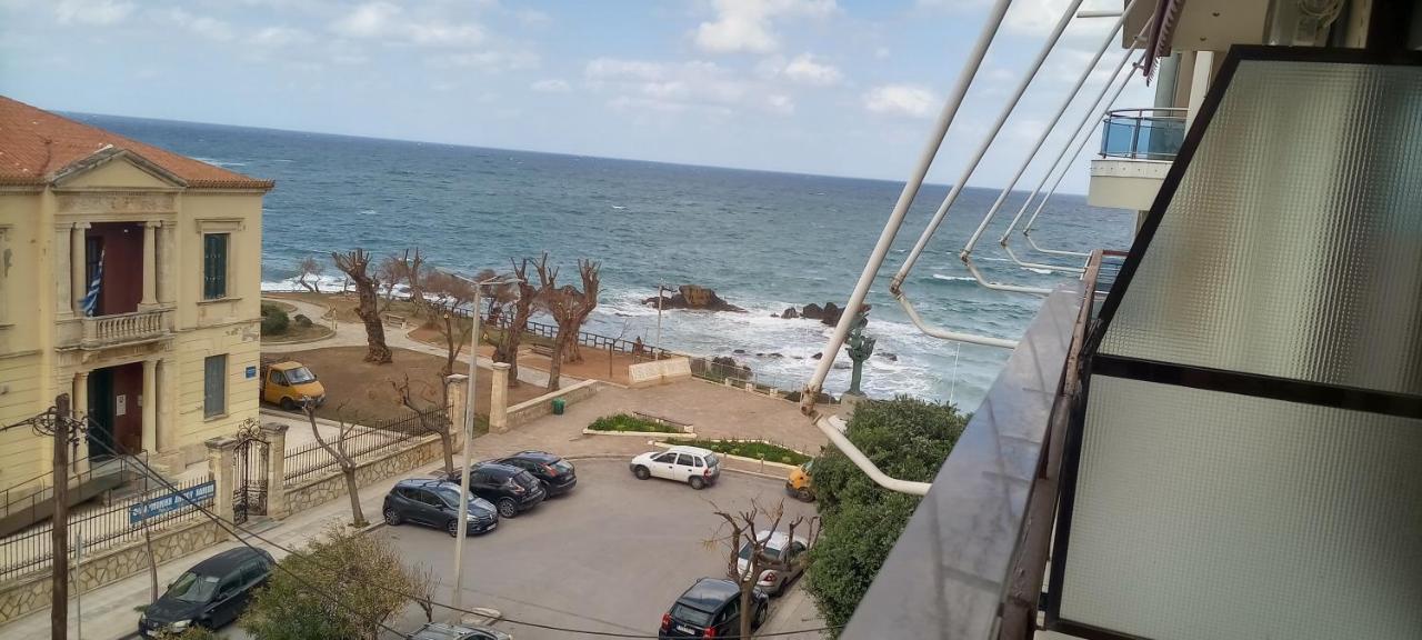 Central Luxurious Apartment With Sea View! Hriszí Aktí Haniá Kültér fotó